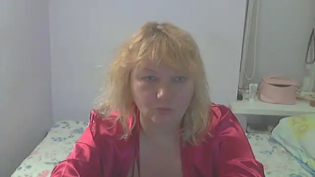 Lusi-777 – Naživo XXX chat