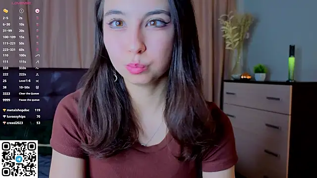 NerixalVire – Live XXX-chat