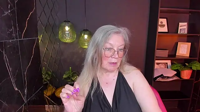 NataliMellow's Live XXX Chat