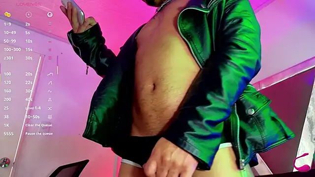 Show modela JuanCamiilo_66 na web-kameri