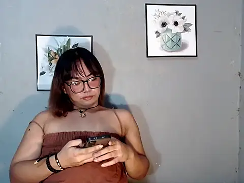 Asianblk_barbiedoll – webcam-show