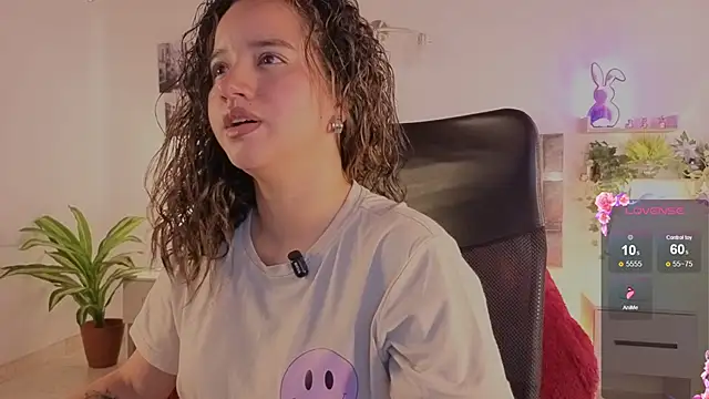 emilyrouxe: απευθείας συνομιλία ΧΧΧ