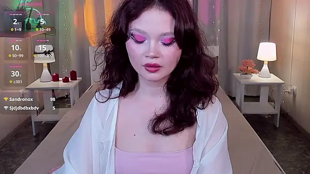 Živý XXX chat EmilyChaves