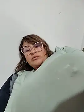 Chat XXX en directo de AlexxiaaMat