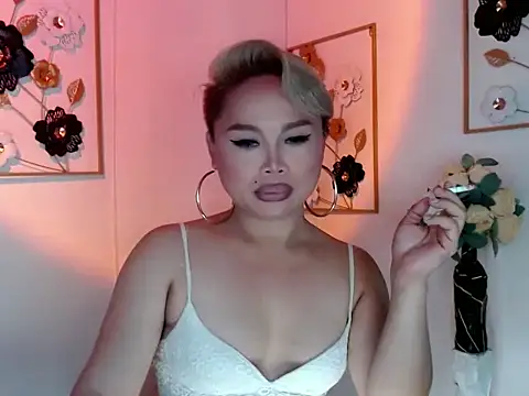 Pokazy przed kamerką – pixie_morgana