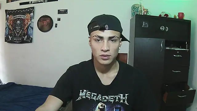 แชท XXX สดของ Fenix_hardcock