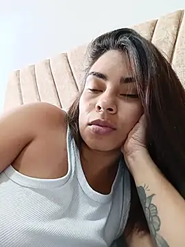 Ivanna2 Obrolan Langsung XXX