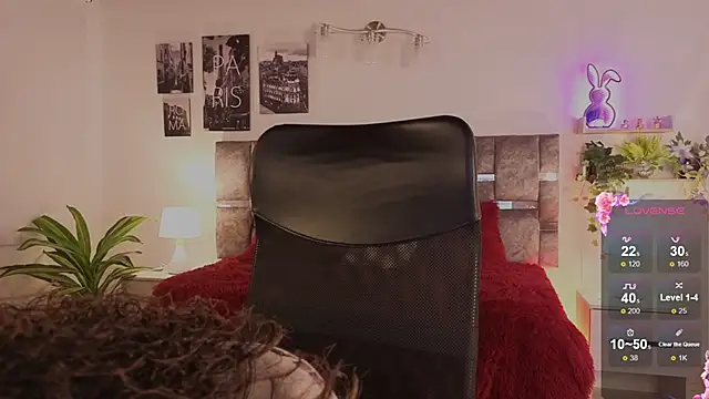 emilyrouxe's Live XXX Chat