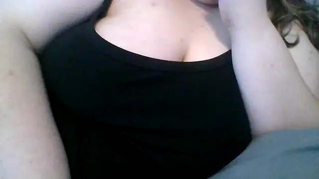 sarahcakes223 live XXX chat