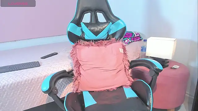 _maria_foxx_'s Live XXX Chat