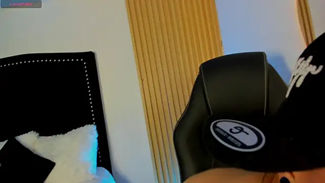 Dominik_Souza 在線直播表演