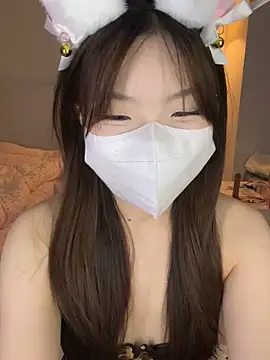 _xiaoxinxin_ 即時 XXX 聊天