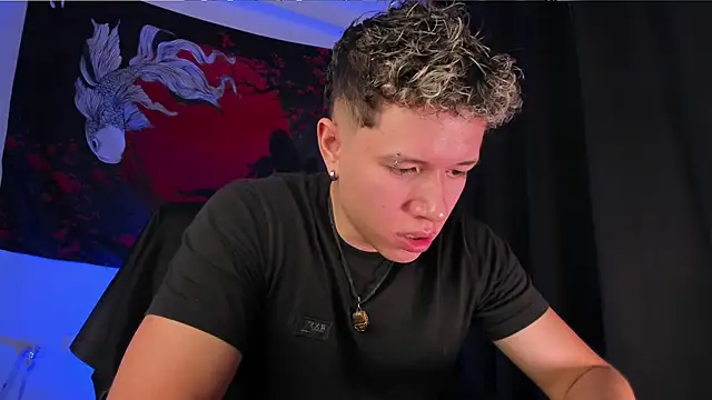 XXX chat uživo modela nathan_blake