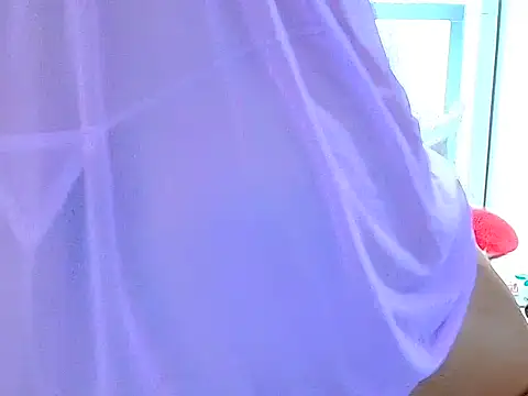 Chat +18 de alyssia_ocean ao vivo