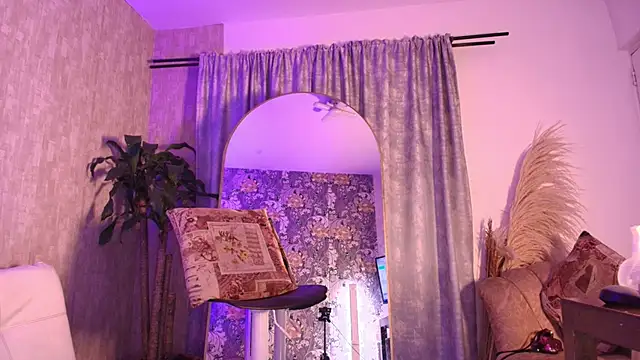 davis_saint's Webcam Show