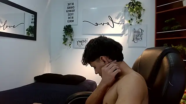 Ryan_grayx Live XXX-chat