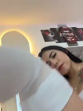 Pamela23xのライブXXXチャット