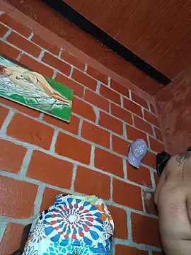 KattalellaGomez's Live XXX Chat