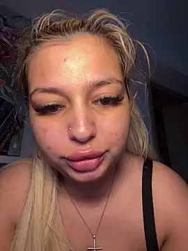 AllysonK's Live XXX Chat