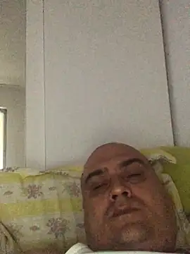 vitalik66679 Adlı Modelin Canlı XXX Sohbeti