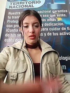 XXX chat uživo modela SALOME-28_
