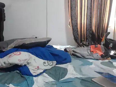 bull_blackponse Show Webcam