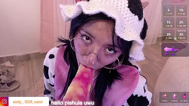 Chat XXX en directo de Nami_usagi