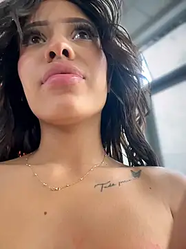 MystiqueXXX Live XXX-Chat
