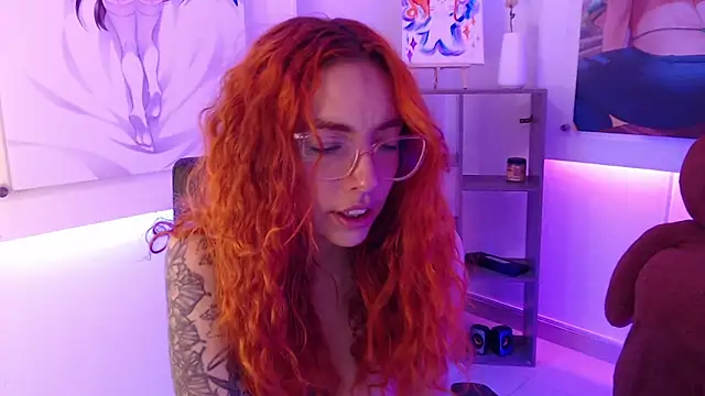 mere_in_redd élő XXX-chatje