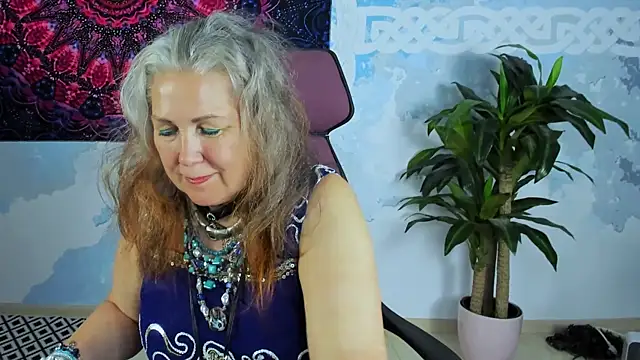 LilaMaharani's Live XXX Chat