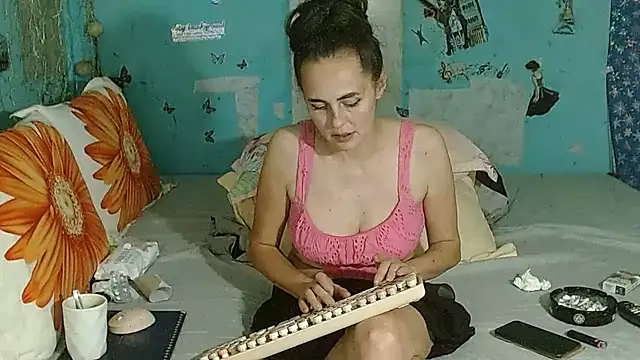 XXX chat uživo modela brighteyes77