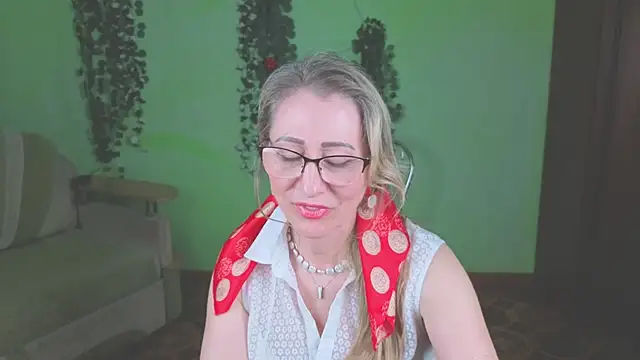 Habibi_Honeyy Adlı Modelin Web Kamerası Şovu