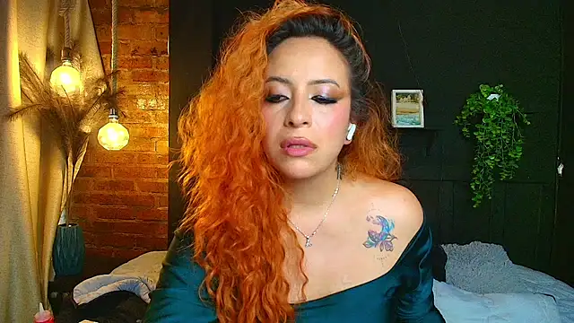 sahra_taylor_ Adlı Modelin Canlı XXX Sohbeti