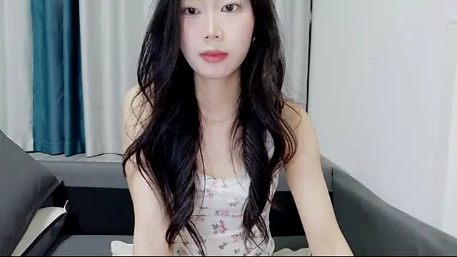 ZHJKS9988 Live XXX-Chat