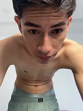 Dominic_Thin_ webcam show