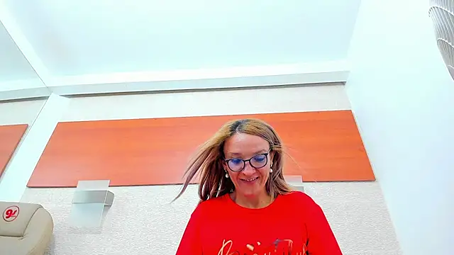 maddy_cartter élő XXX-chatje