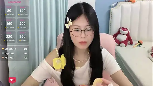 Luna-666 Chat XXX in diretta
