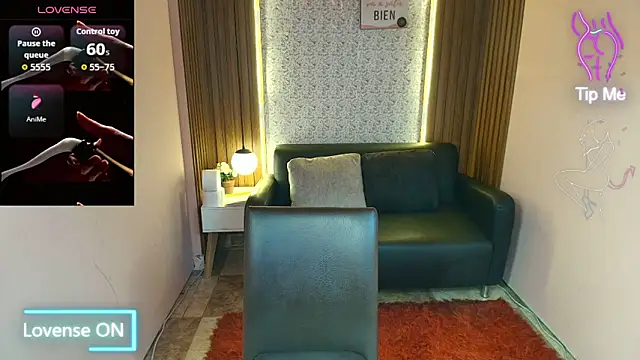 Liaroberts1 现场XXX聊天