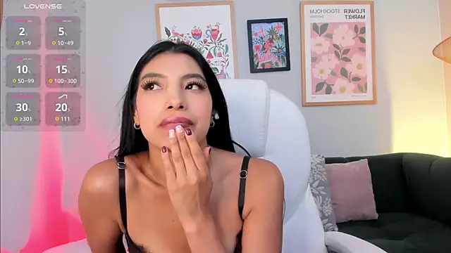 Tiffany_Low's Live XXX Chat