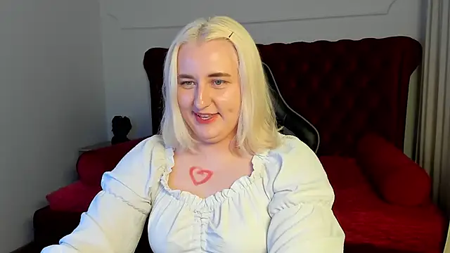 צ'אט XXX בשידור חי של LioraArdyn