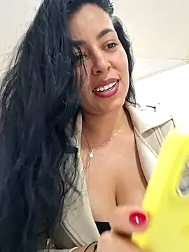 Luianna Live XXX-Chat