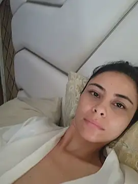 Chat +18 de laurent369_ ao vivo