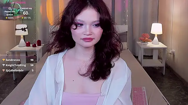Онлайн чат XXX EmilyChaves