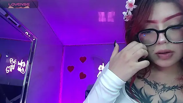 دردشة Red_Bunny_v الجنسية المباشرة