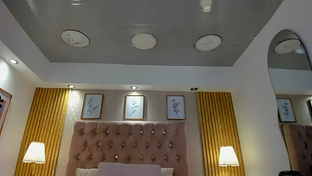 KamyGlamのライブXXXチャット