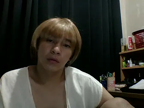 sweetinnocent69xxx Pertunjukan Webcam