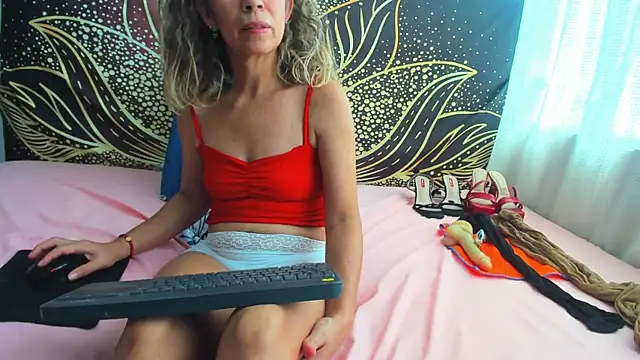 mrs_angelica: вебкам-шоу
