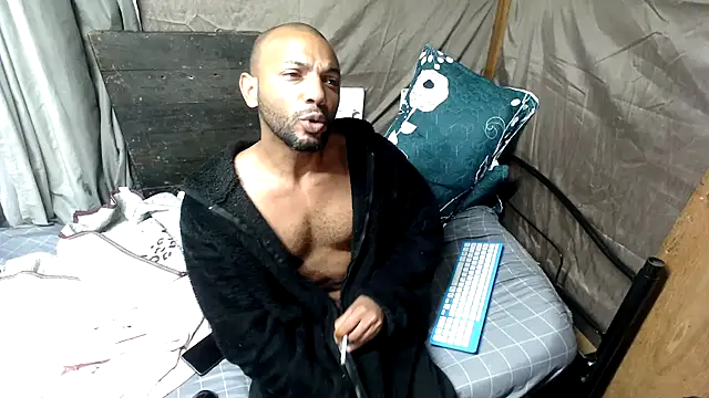 Camodick Adlı Modelin Canlı XXX Sohbeti
