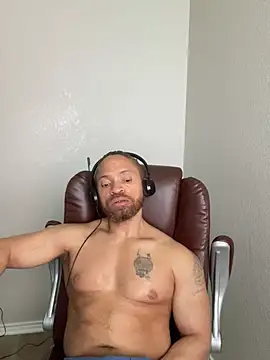Czat XXX na żywo – Fathero1time