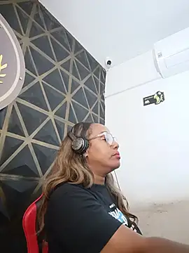 XXX chat uživo modela AmbarthSmiith2